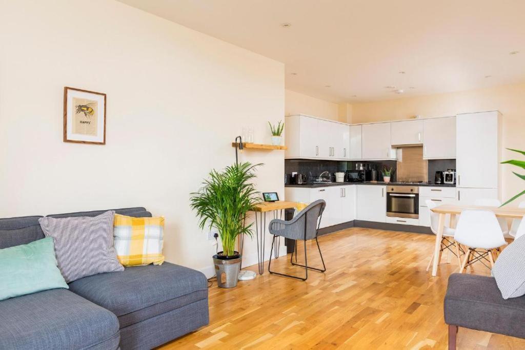 Panorama Apartments By Mesh Accommodation Short & Long Term Lets Ashford For Contractors Or Corporate Stays מראה חיצוני תמונה