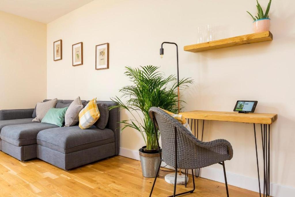 Panorama Apartments By Mesh Accommodation Short & Long Term Lets Ashford For Contractors Or Corporate Stays מראה חיצוני תמונה