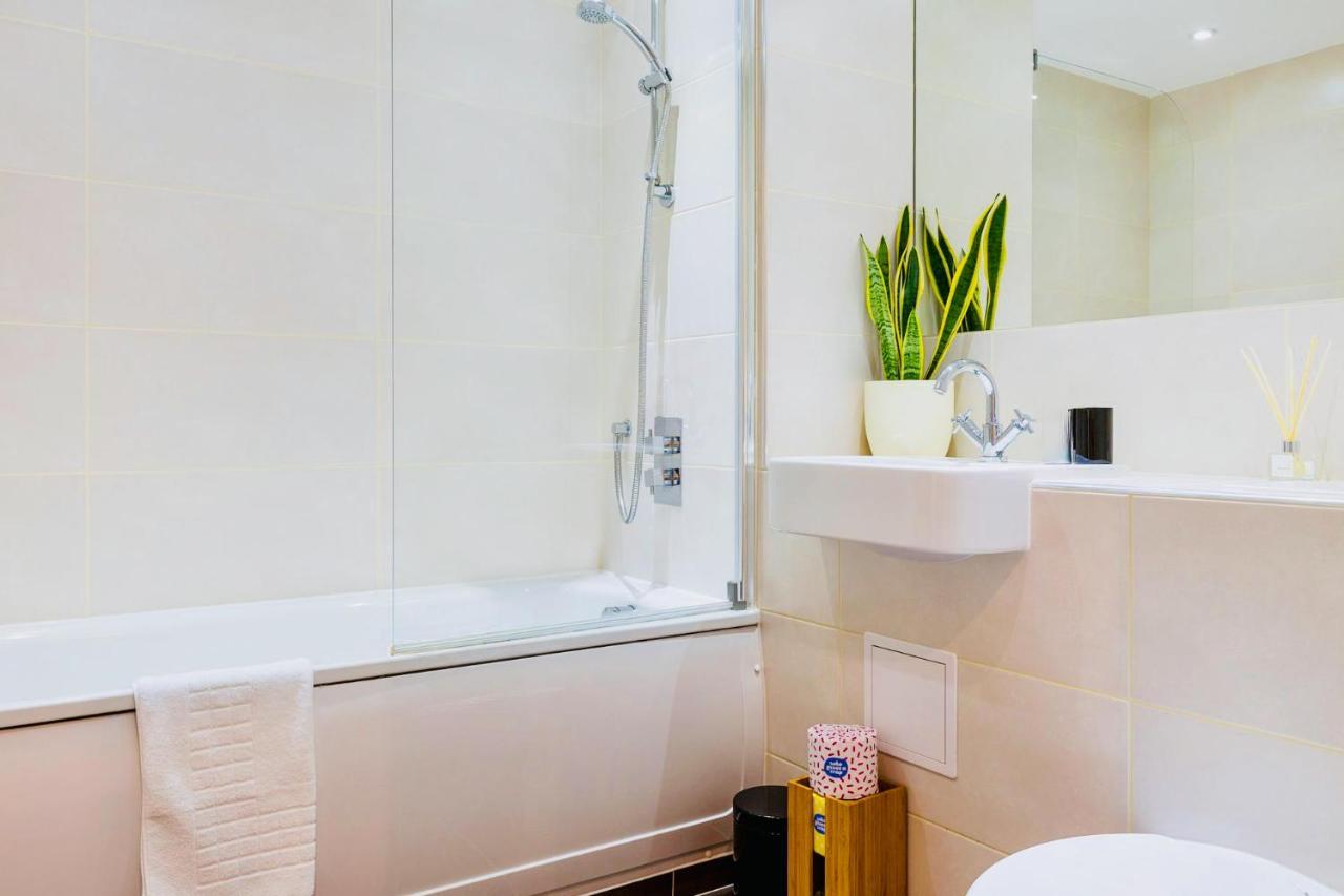 Panorama Apartments By Mesh Accommodation Short & Long Term Lets Ashford For Contractors Or Corporate Stays מראה חיצוני תמונה